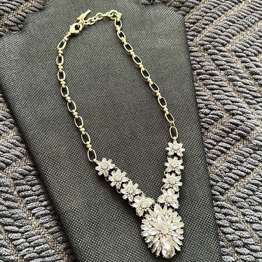 Gorgeous Chloe and Isabel necklace